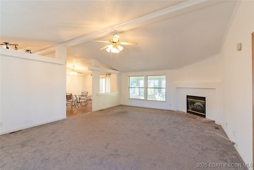 Have you been looking for a FLAT lot, beautiful lake views - photo 3