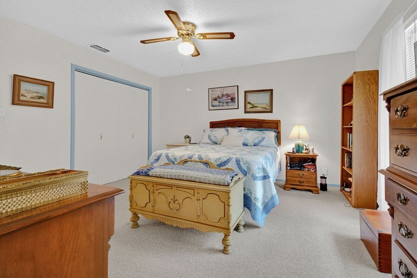 Charming traditional 3-bedroom, 2-bath home offering 1,448 - photo 20