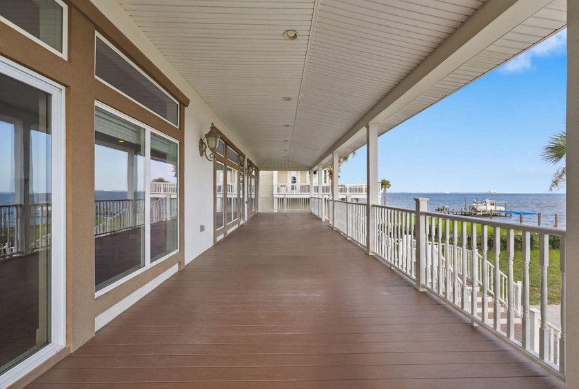Welcome to Black Pointe, an exclusive gated private island with - photo 31