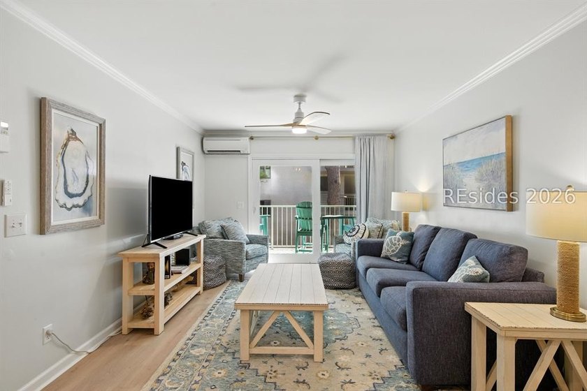 Rarely available oceanfront residence in the coveted Beachwood - photo 12