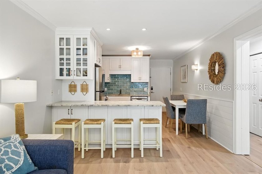 Rarely available oceanfront residence in the coveted Beachwood - photo 15