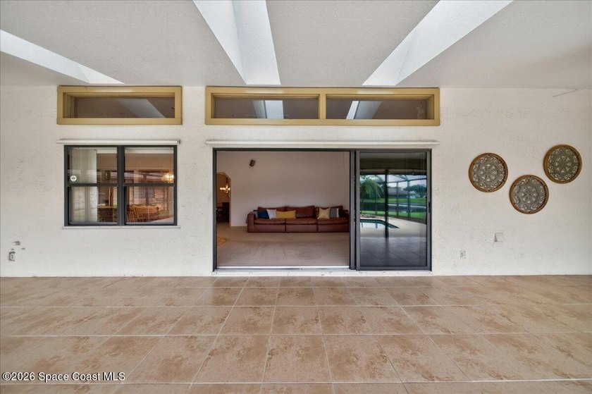 Coming soon - Outdoor Living at it's best - pool on the lake - photo 8