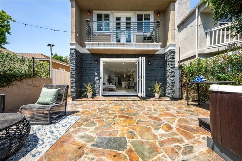 Experience the essence of coastal sophistication in this - photo 11