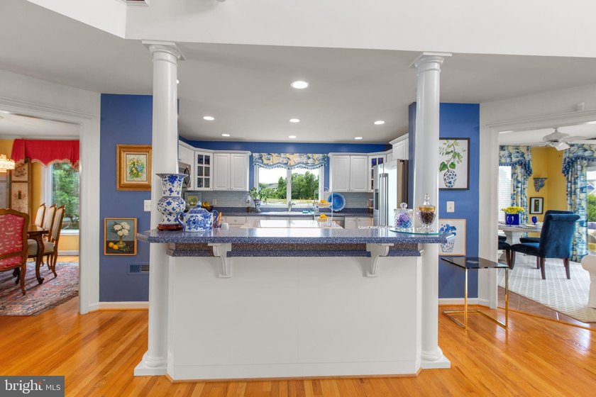 An exceptional waterfront-community home in the highly - photo 12