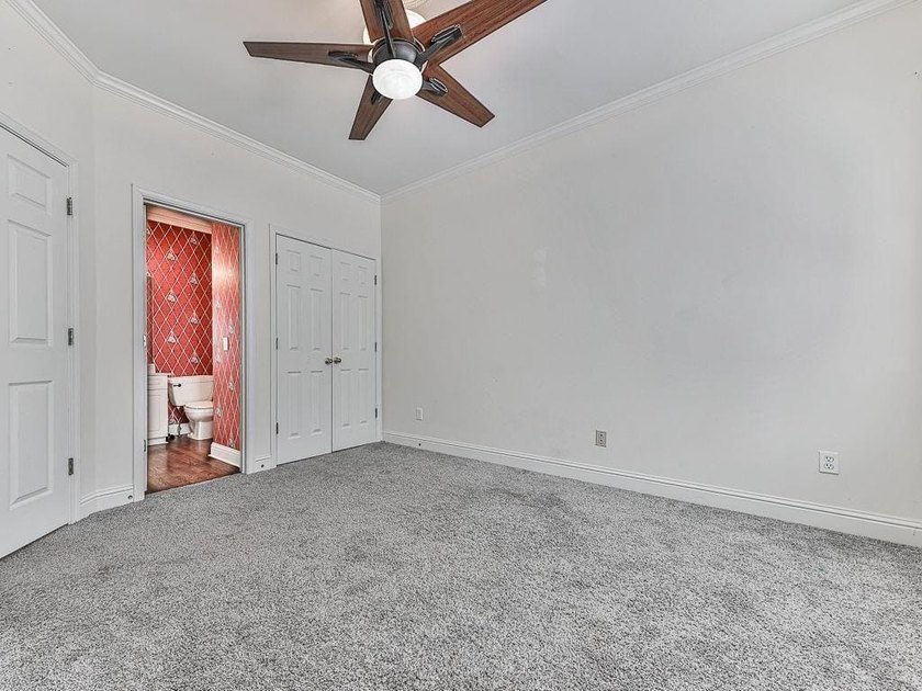 Fantastic opportunity in BridgeMill Golf &amp; Country Club! One of - photo 13