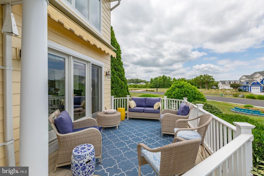 An exceptional waterfront-community home in the highly - photo 26