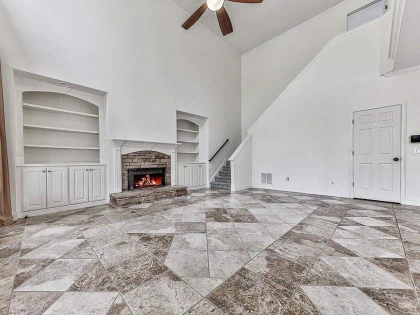 Fantastic opportunity in BridgeMill Golf &amp; Country Club! One of - photo 29