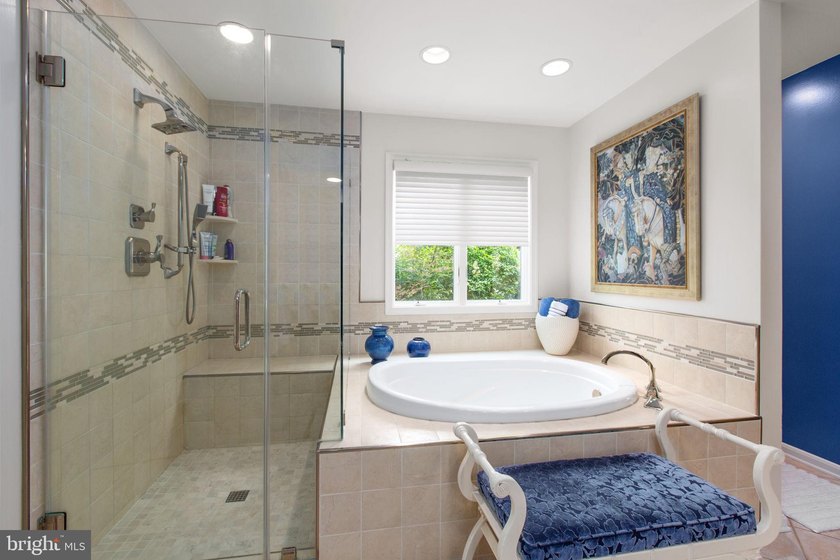 An exceptional waterfront-community home in the highly - photo 37