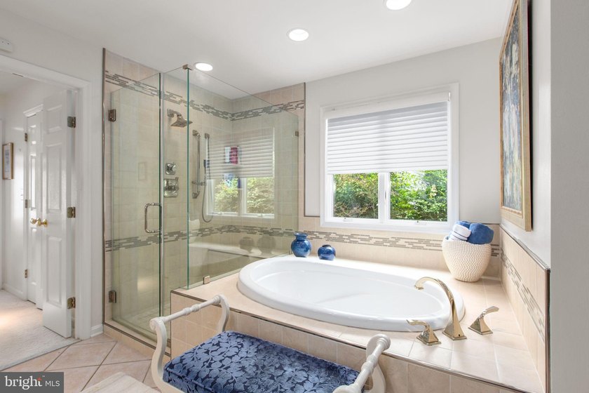 An exceptional waterfront-community home in the highly - photo 38