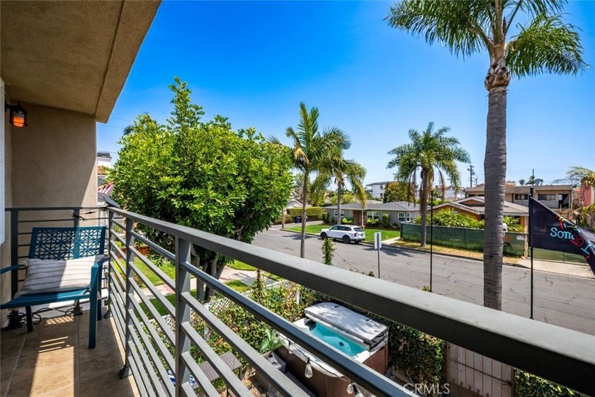 Experience the essence of coastal sophistication in this - photo 40