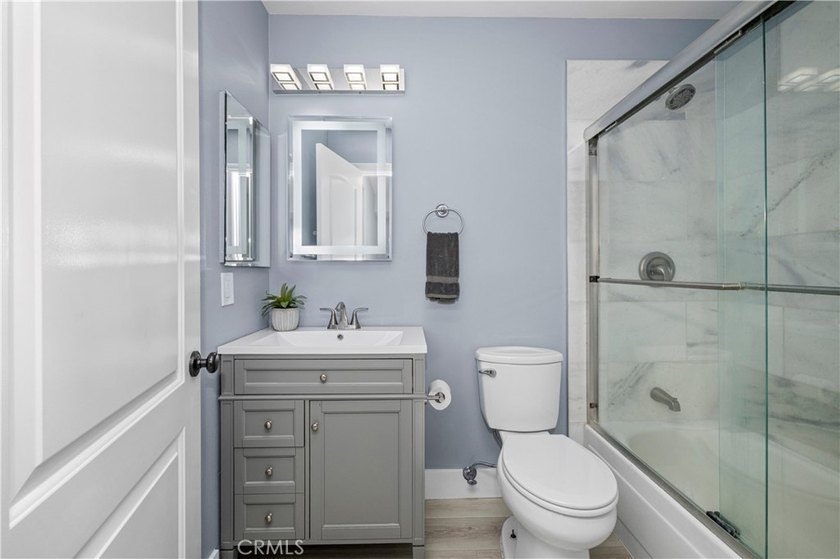 Experience the essence of coastal sophistication in this - photo 47