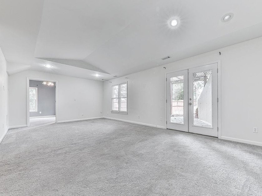 Fantastic opportunity in BridgeMill Golf &amp; Country Club! One of - photo 50