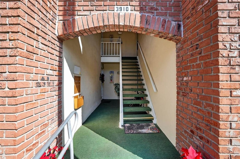WELCOME TO PATRIOT SQUARE - where easy, active living meets - photo 3
