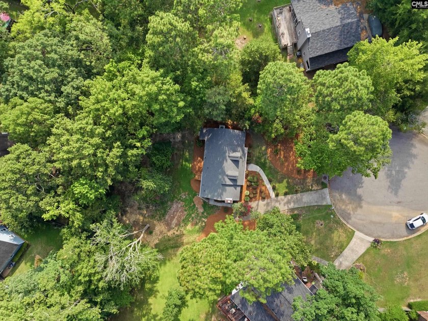 Welcome home to this beautifully updated move in ready 3-bedroom - photo 32