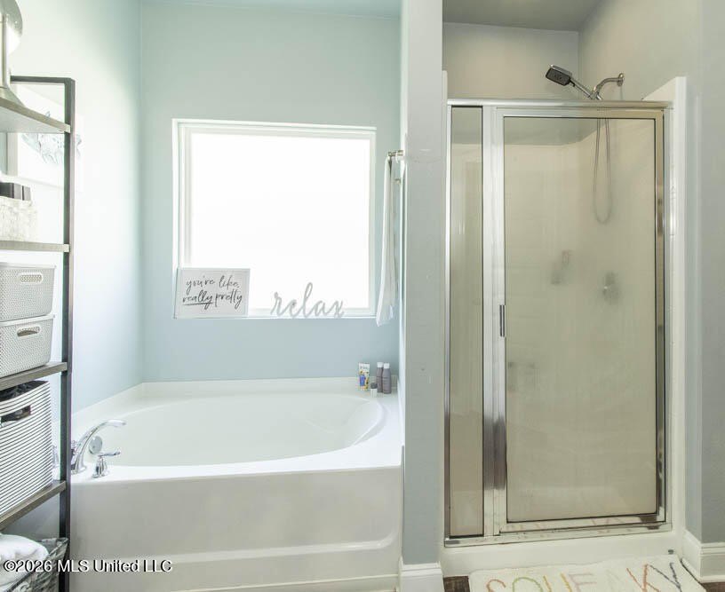 Better than new! This beautiful home sits in the coveted - photo 19