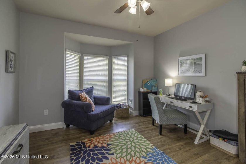 Better than new! This beautiful home sits in the coveted - photo 24