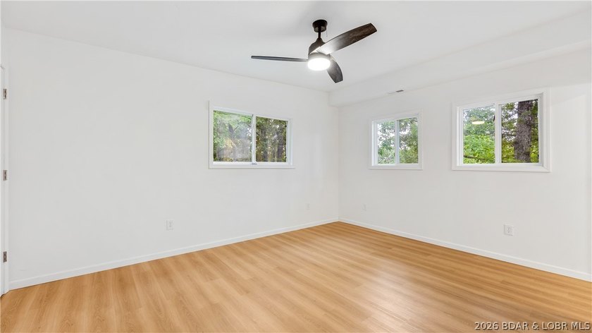 Welcome to 338 Crane Cove - a stunning, fully remodeled Lake of - photo 16