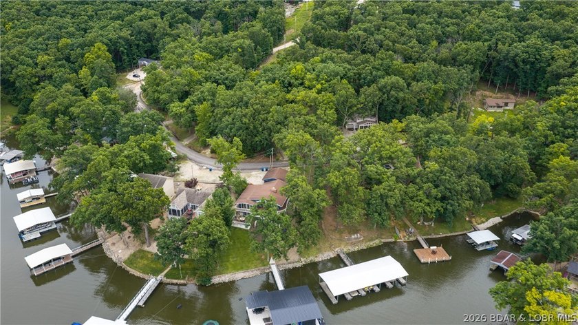 Welcome to 338 Crane Cove - a stunning, fully remodeled Lake of - photo 45