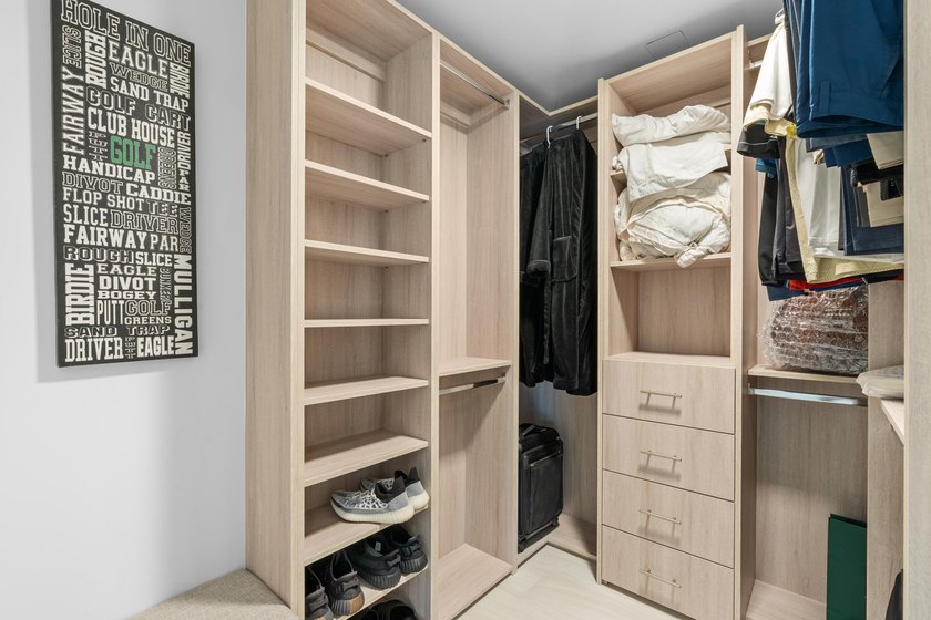 ABSOLUTELY GORGEOUS FULLY RENOVATED CONDO | PRESTIGOUS NEW - photo 14