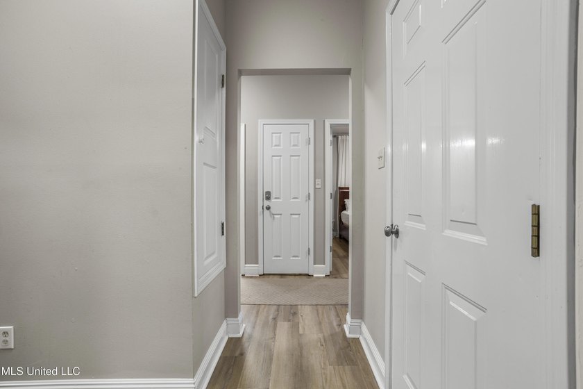 Disclosure: This commercial-zoned property currently operating - photo 20