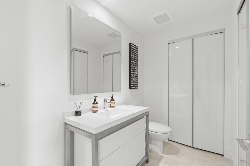 ABSOLUTELY GORGEOUS FULLY RENOVATED CONDO | PRESTIGOUS NEW - photo 25