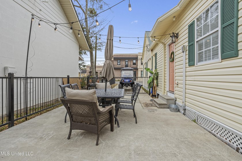 Disclosure: This commercial-zoned property currently operating - photo 27