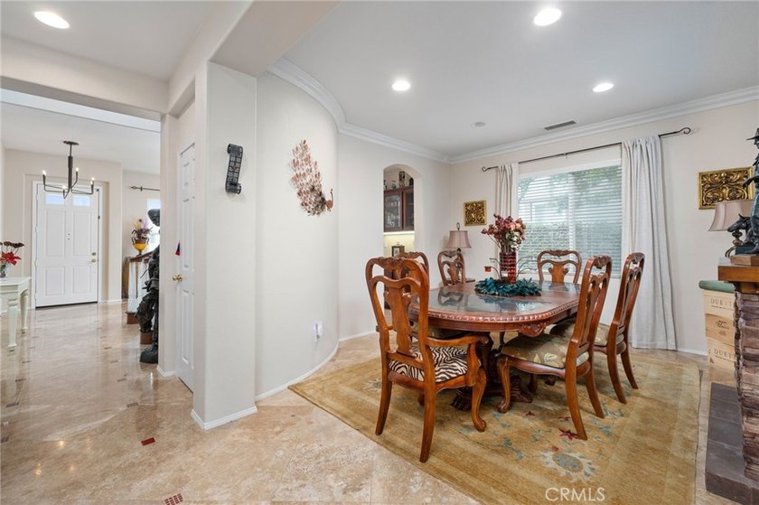 Welcome to 2712 Ashwood - over 3,000 square feet of comfortable - photo 9