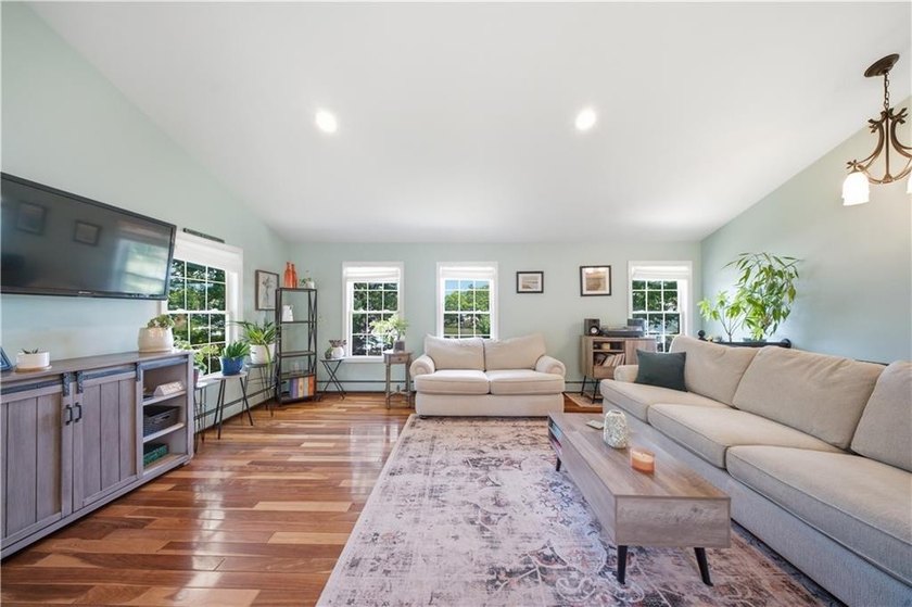 Beautifully updated and thoughtfully designed, this spacious - photo 18