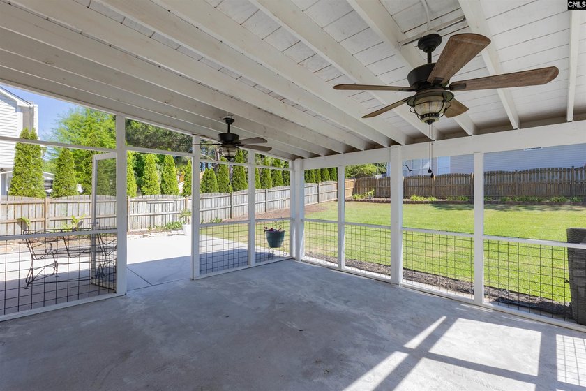 Welcome to 400 Buckthorne Drive in Lexington's desirable - photo 31