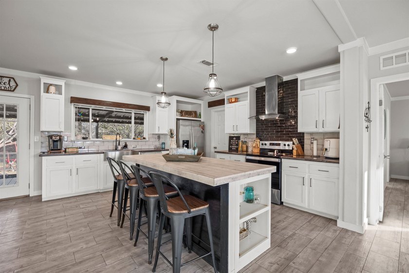 An exceptional opportunity to own a premier Colorado River ranch - photo 33