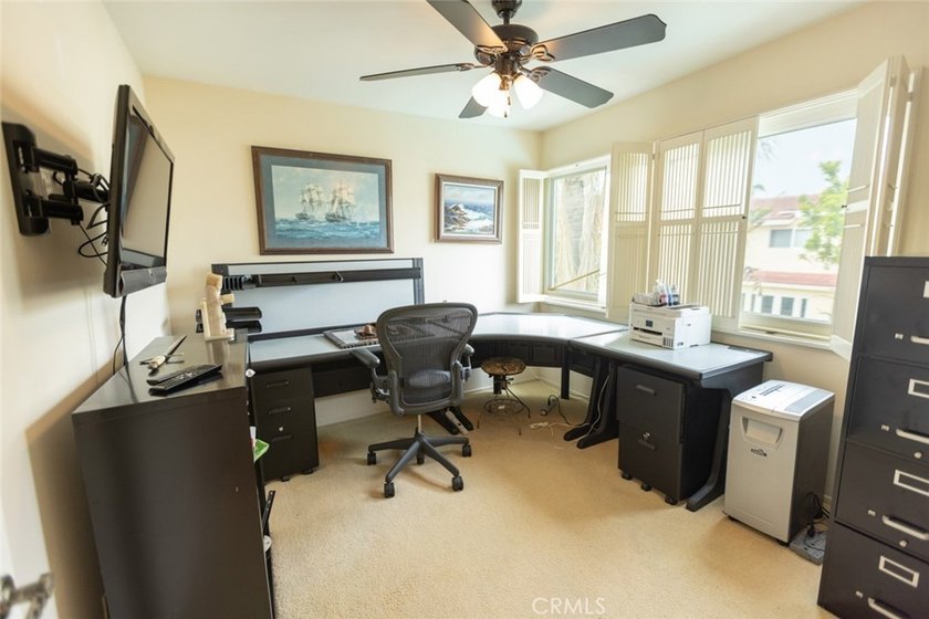 Welcome to prestigious Humboldt Island, nestled within the - photo 35