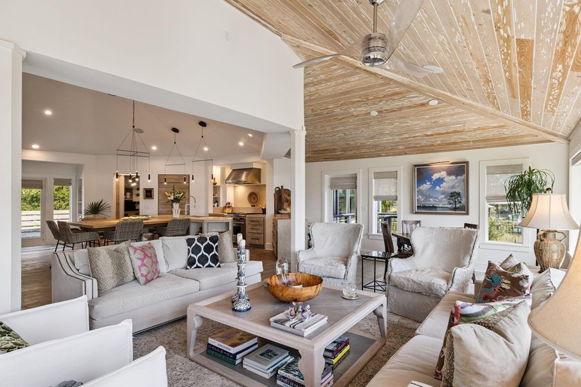 Welcome to this stunning waterfront retreat in historic Point - photo 35