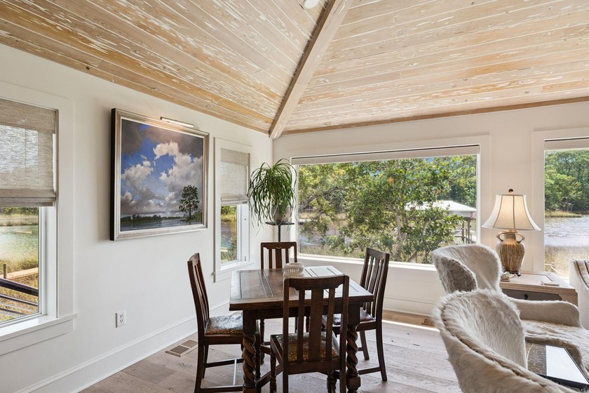 Welcome to this stunning waterfront retreat in historic Point - photo 36
