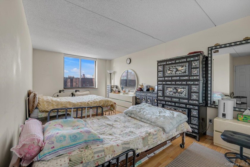 Welcome to Wisteria Plaza Condominium conveniently located near - photo 11