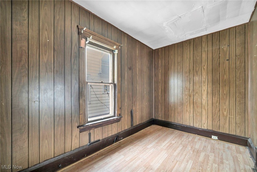 Investor opportunity: four-bedroom, two-bath single-family home - photo 9