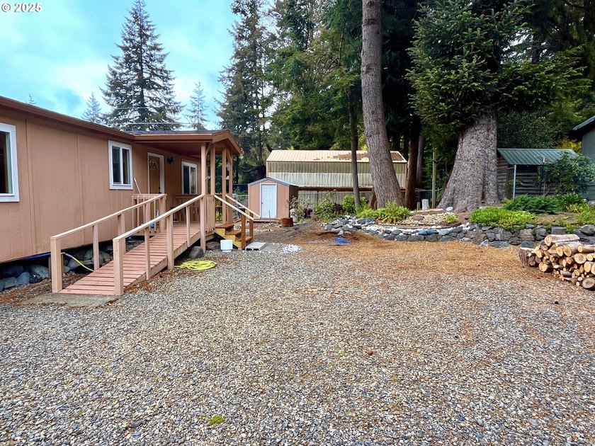 Move-in ready 1991 Skyline home in Port Orford! Features include - photo 2