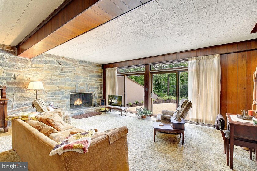 Discover the possibilities of waterfront living on beautiful - photo 49