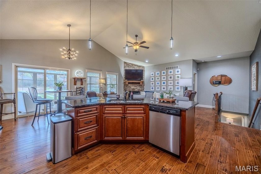 Stunning villa in the gated, resort-style community of Old - photo 17