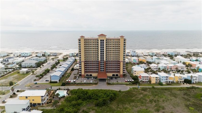 Welcome to Sanibel, where coastal luxury and convenience meet in - photo 24