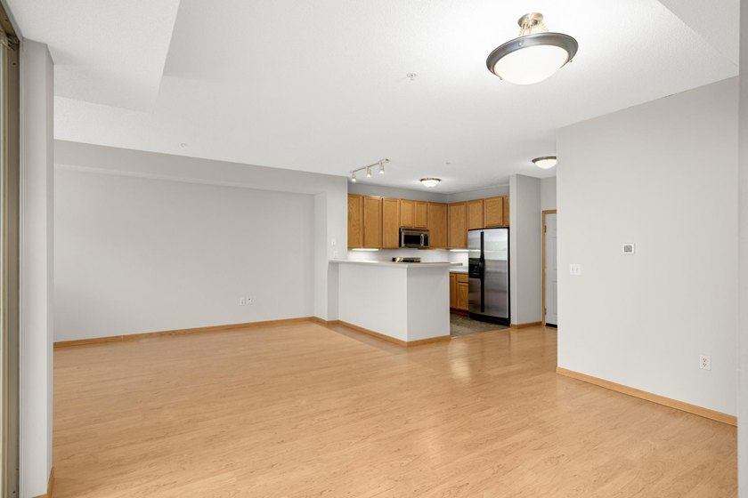 Rarely available corner unit at River Station Condos in the - photo 18