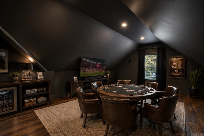 Welcome to this beautifully updated 3-bedroom, 2-bath home - photo 12