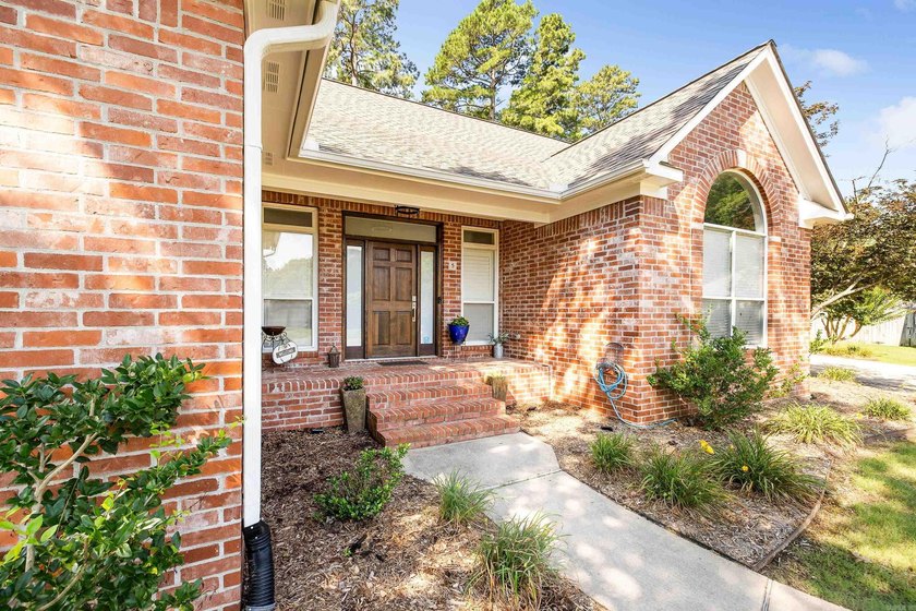 Welcome to this beautifully updated 3-bedroom, 2-bath home - photo 15