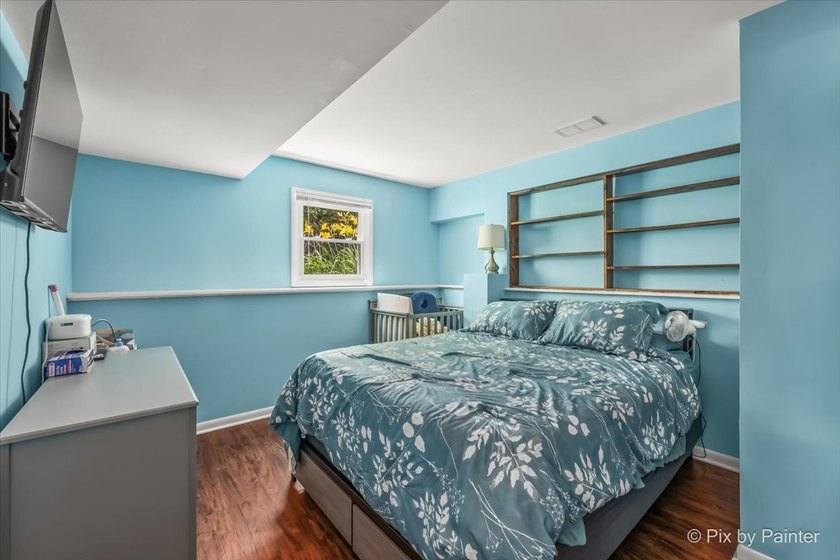 Welcome home! This beautifully maintained 3-bedroom, 1.1-bath - photo 19