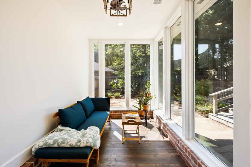 Welcome to this beautifully updated 3-bedroom, 2-bath home - photo 20