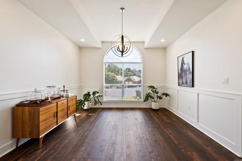Welcome to this beautifully updated 3-bedroom, 2-bath home - photo 22
