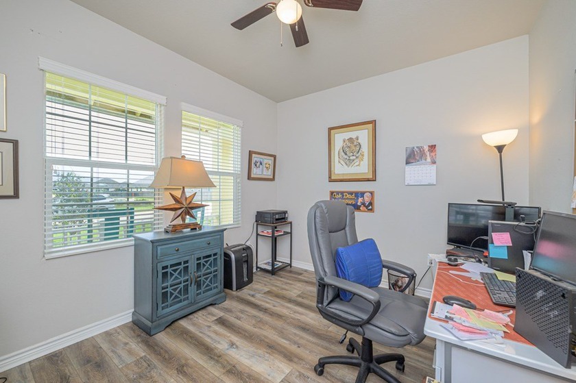 Spacious 4-Bed, 3-Bath Home in Wandering Oaks - Move-In Ready - photo 31