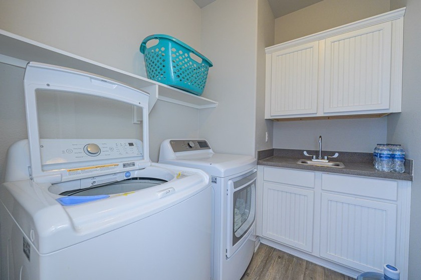 Spacious 4-Bed, 3-Bath Home in Wandering Oaks - Move-In Ready - photo 42