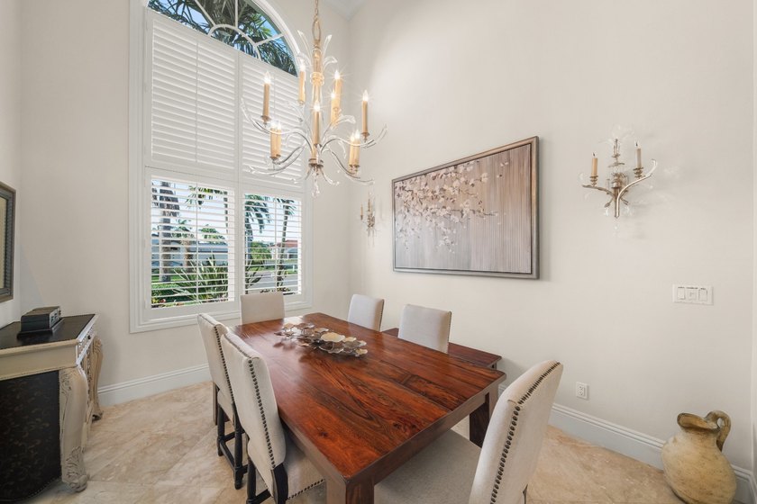 Experience the pinnacle of coastal luxury in the heart of - photo 12