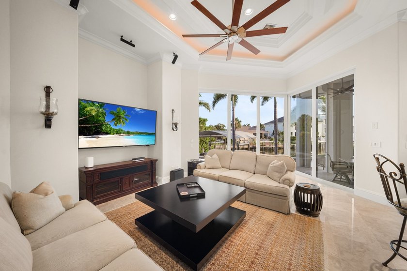 Experience the pinnacle of coastal luxury in the heart of - photo 21