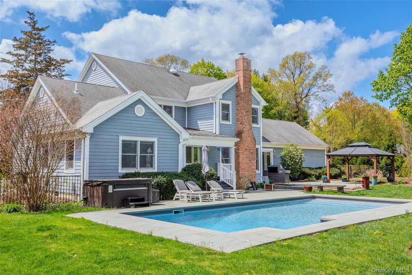 Privacy abounds at this timeless 5 bedroom, 3.5 bath colonial - photo 32